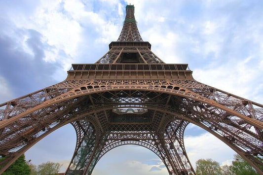 Torre Eiffel: segundo piso vs. cima, ¿cuál elegir?